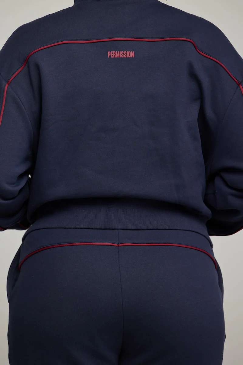 Oversized Zip - Image 7